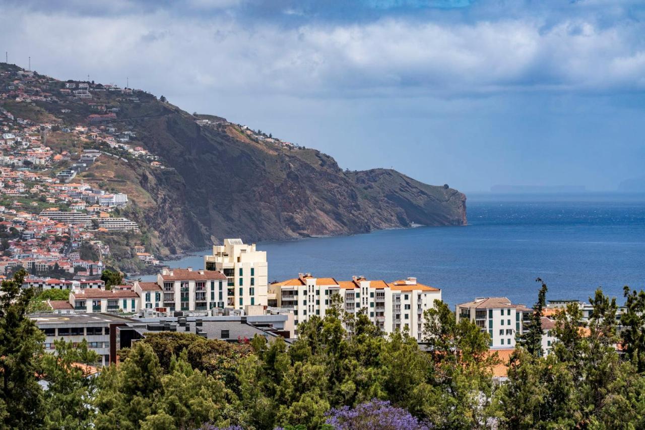 Barreiros III By An Island Apart Funchal  Ngoại thất bức ảnh